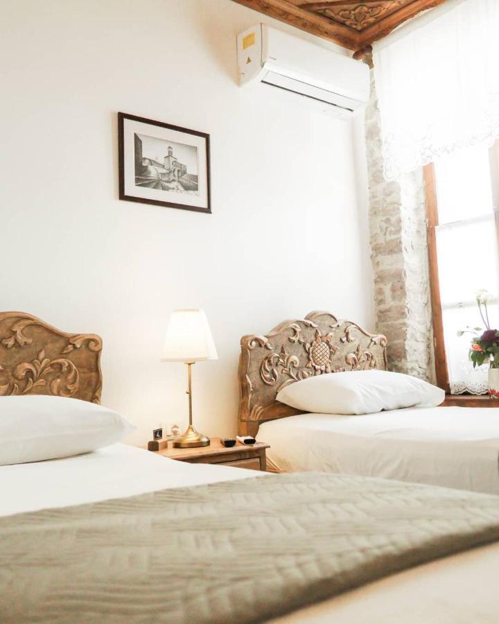 4Rooms Hotel Gjirokastra Kültér fotó