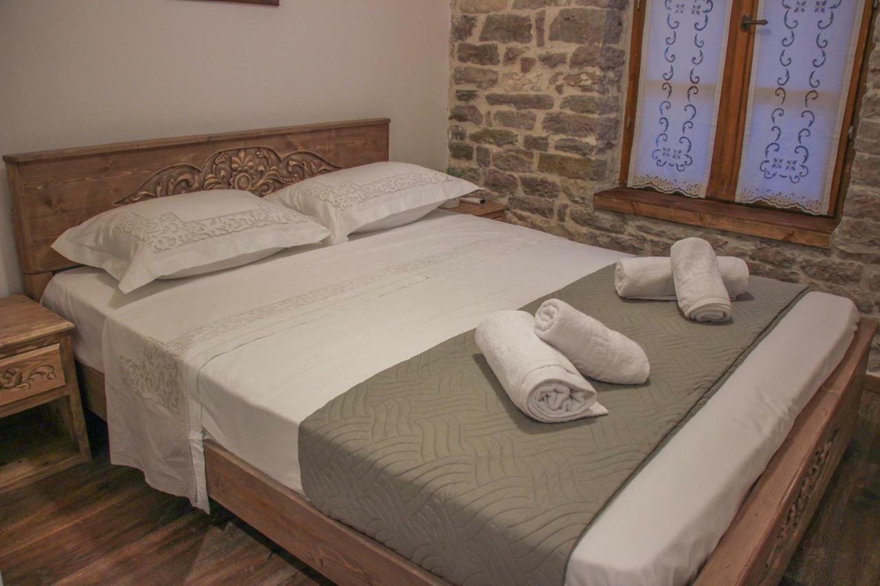 4Rooms Hotel Gjirokastra Kültér fotó